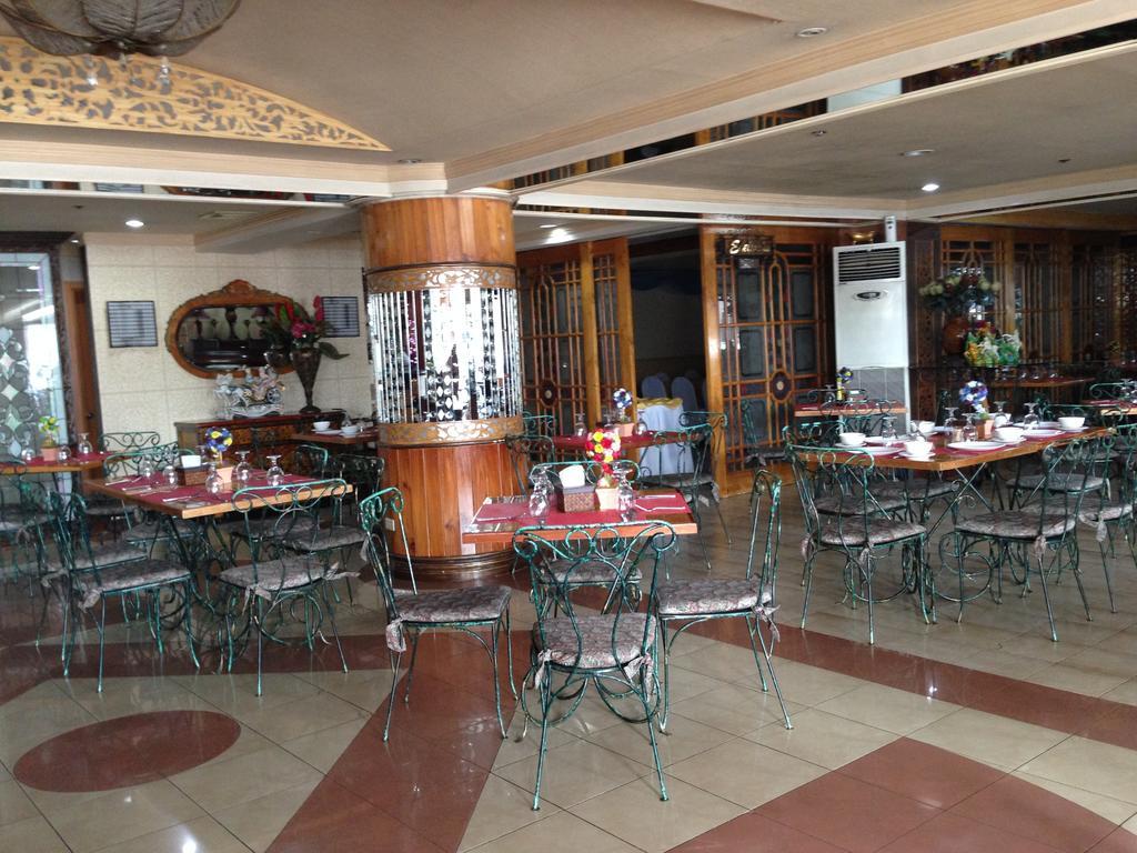 Pearlmont Hotel Cagayán de Oro Exterior foto